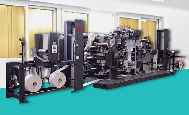 凸版(bǎn)6+1色高檔(dang)商标印(yin)刷機