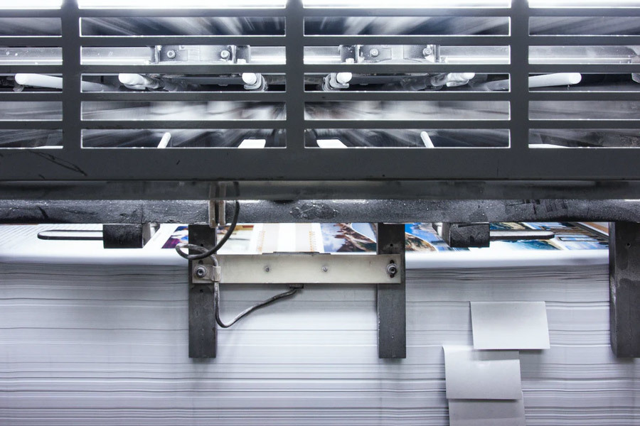 選畫冊不能急(jí)，看看畫冊印刷(shua)的質量如何！