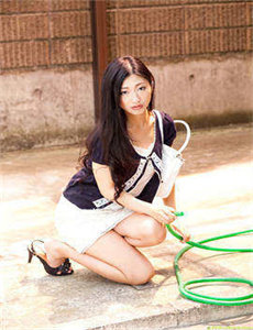 mywife系列最漂亮的-麻花豆剧国产MV在视频播放